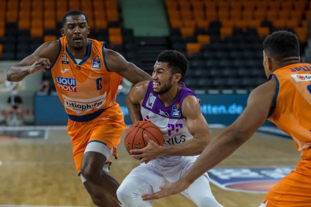 他不仅在传 他不仅在传