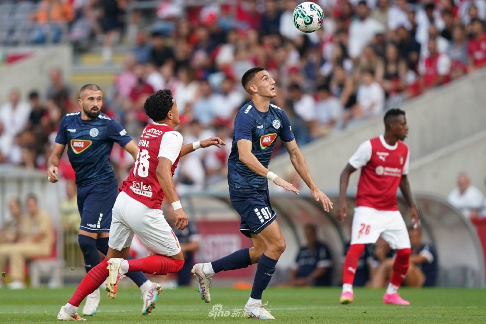 都远远落后 都远远落后