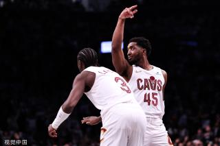 特别是在社 特别是在社